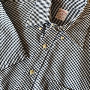 Brooks Brothers gingham print men’s dress short sleeve button down